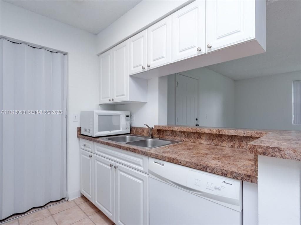 Royal Poinciana · #707 in Pompano Beach - Photo 7
