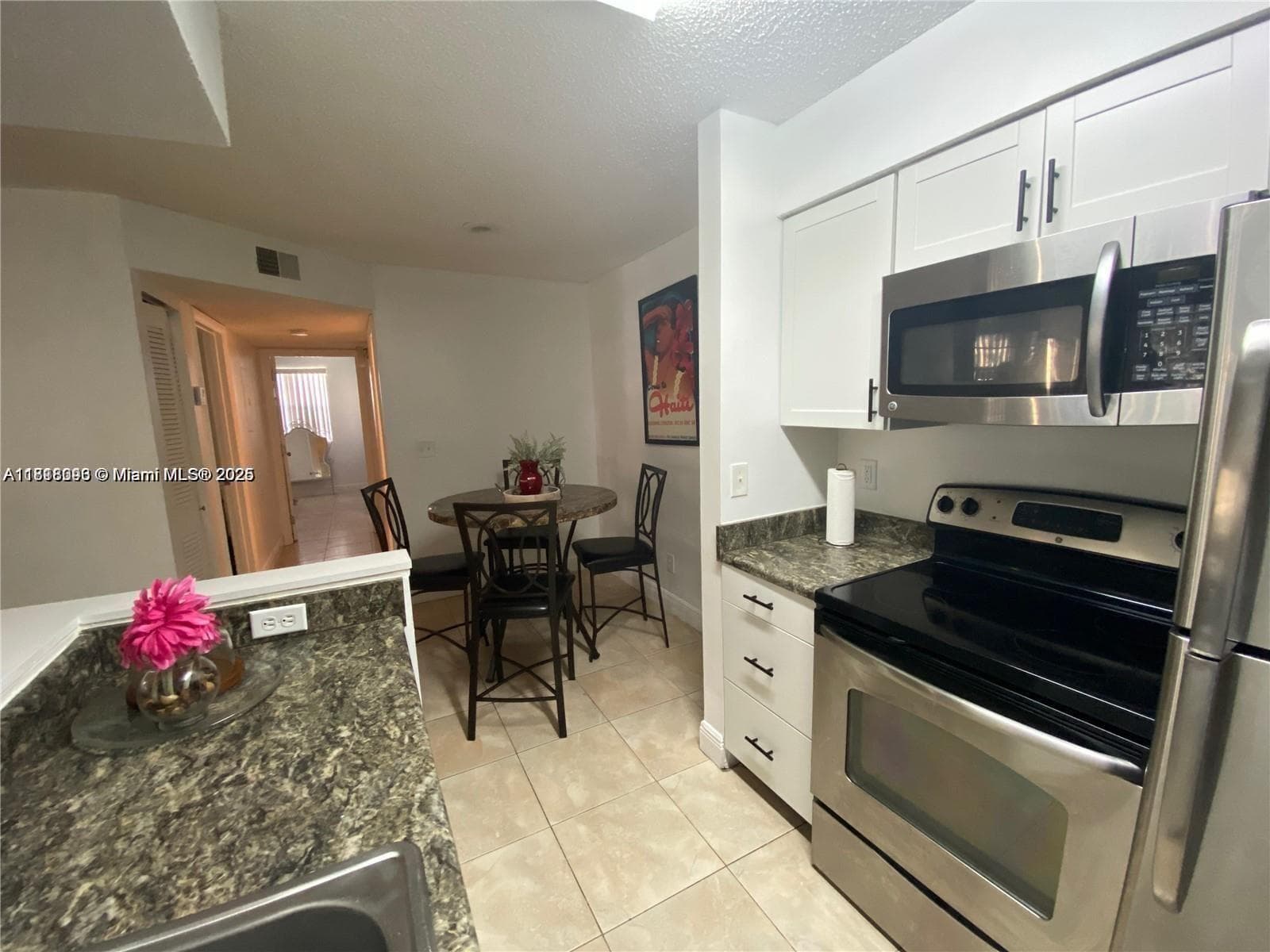 Royal Poinciana · #1801 in Pompano Beach - Photo 2
