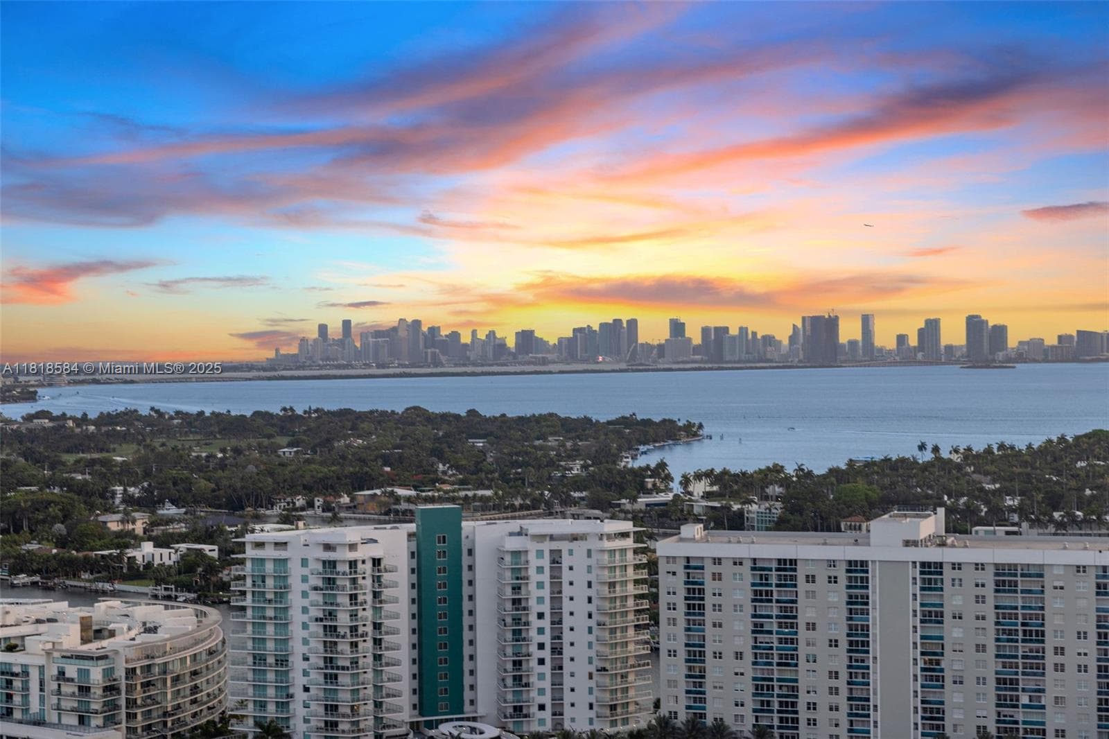 Carillon Miami Beach · #2707 in Miami Beach - Photo 2