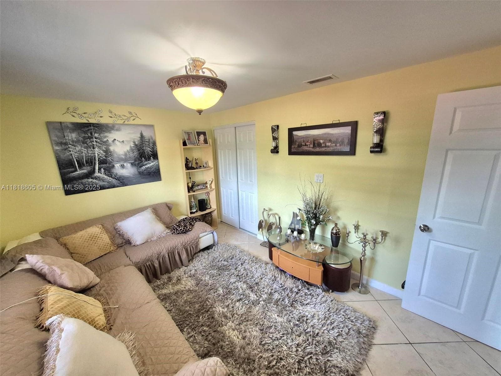 5930 N Farragut Dr photo 22