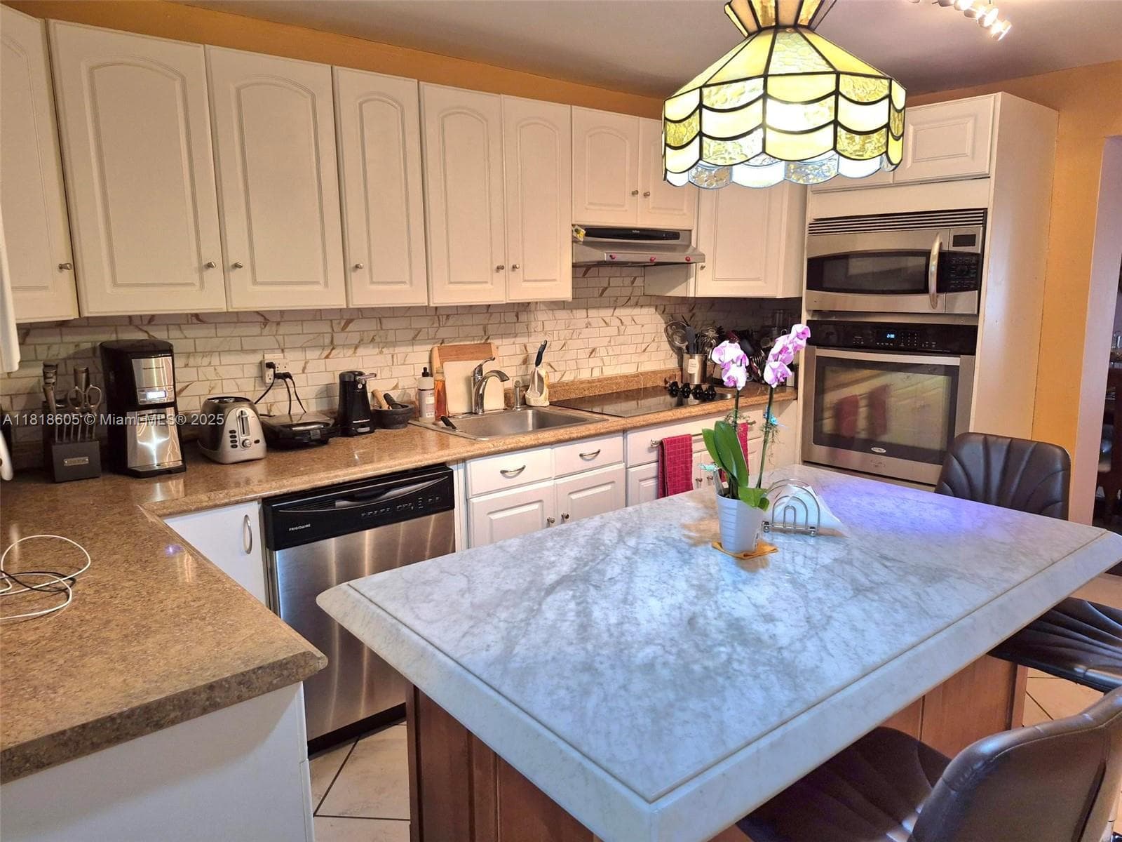 5930 N Farragut Dr photo 19
