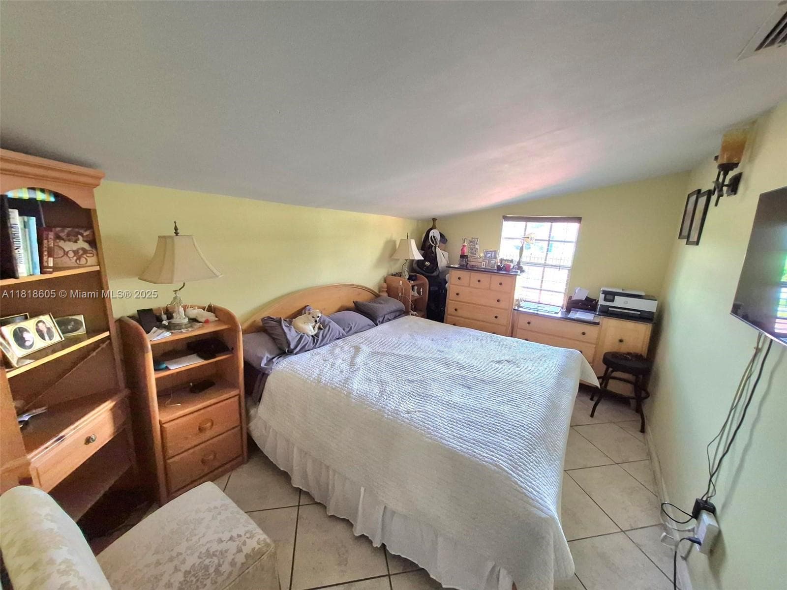 5930 N Farragut Dr photo 31