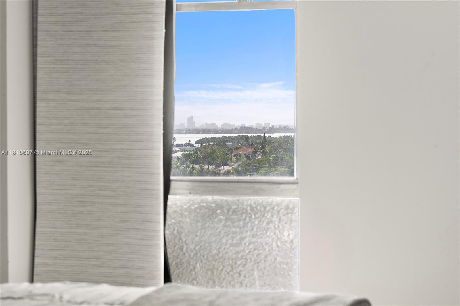 VECINO DEL MAR CONDO · #1006 in North Miami - Photo 15