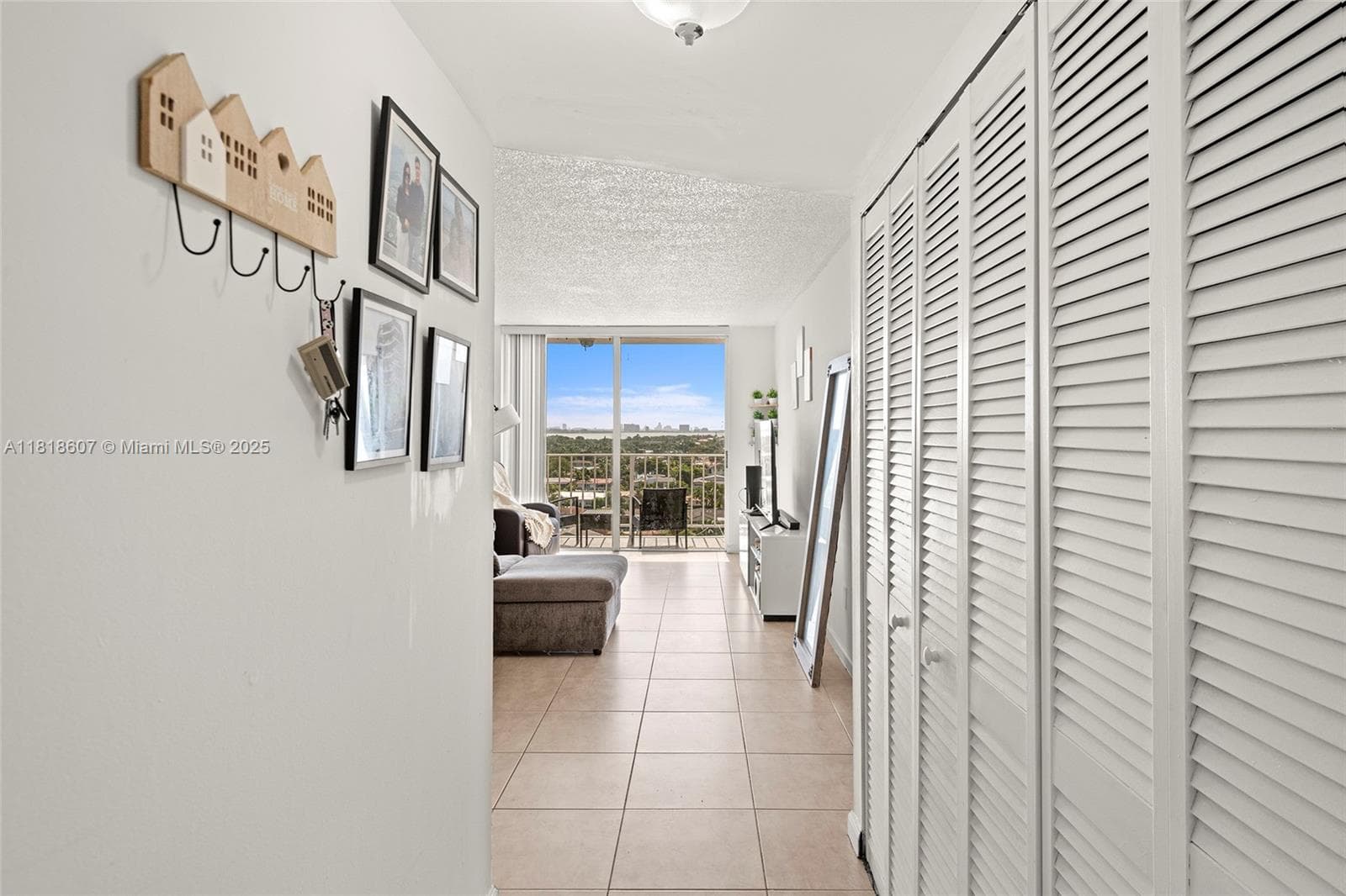 VECINO DEL MAR CONDO · #1006 in North Miami - Photo 19