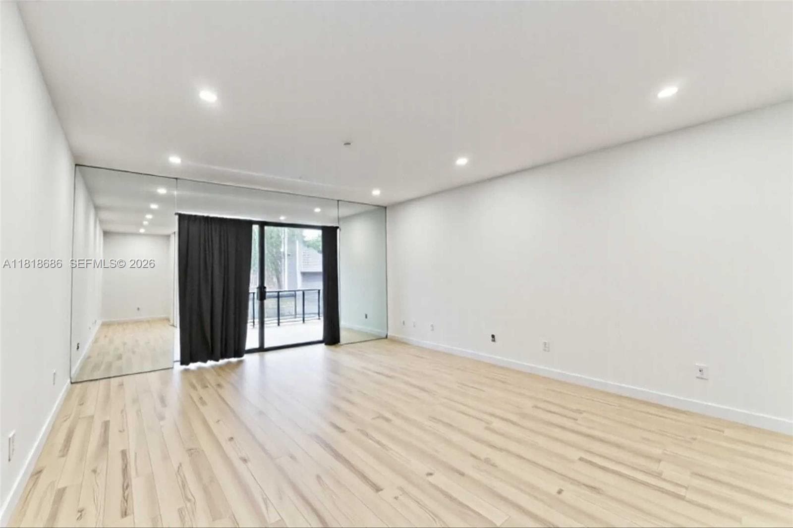 Stirling 56 Condo · #212 in Hollywood - Photo 9