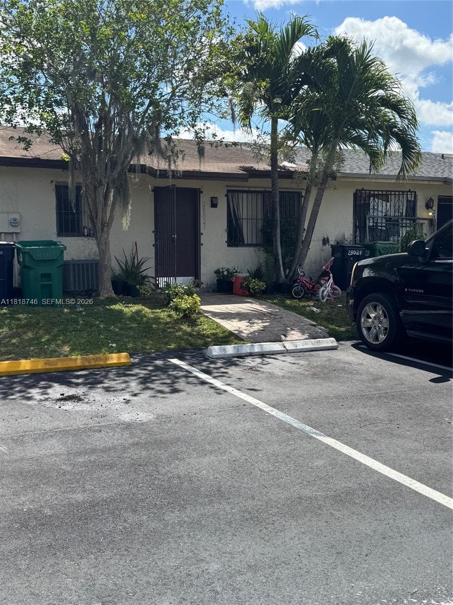 28152 SW 142nd Ct photo 8