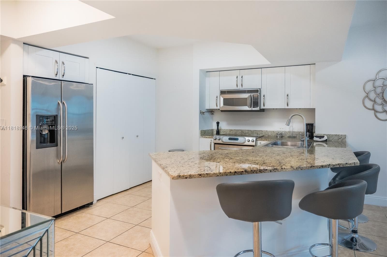 TURNBERRY VILLAGE SO TOWE · #318 in Aventura - Photo 11