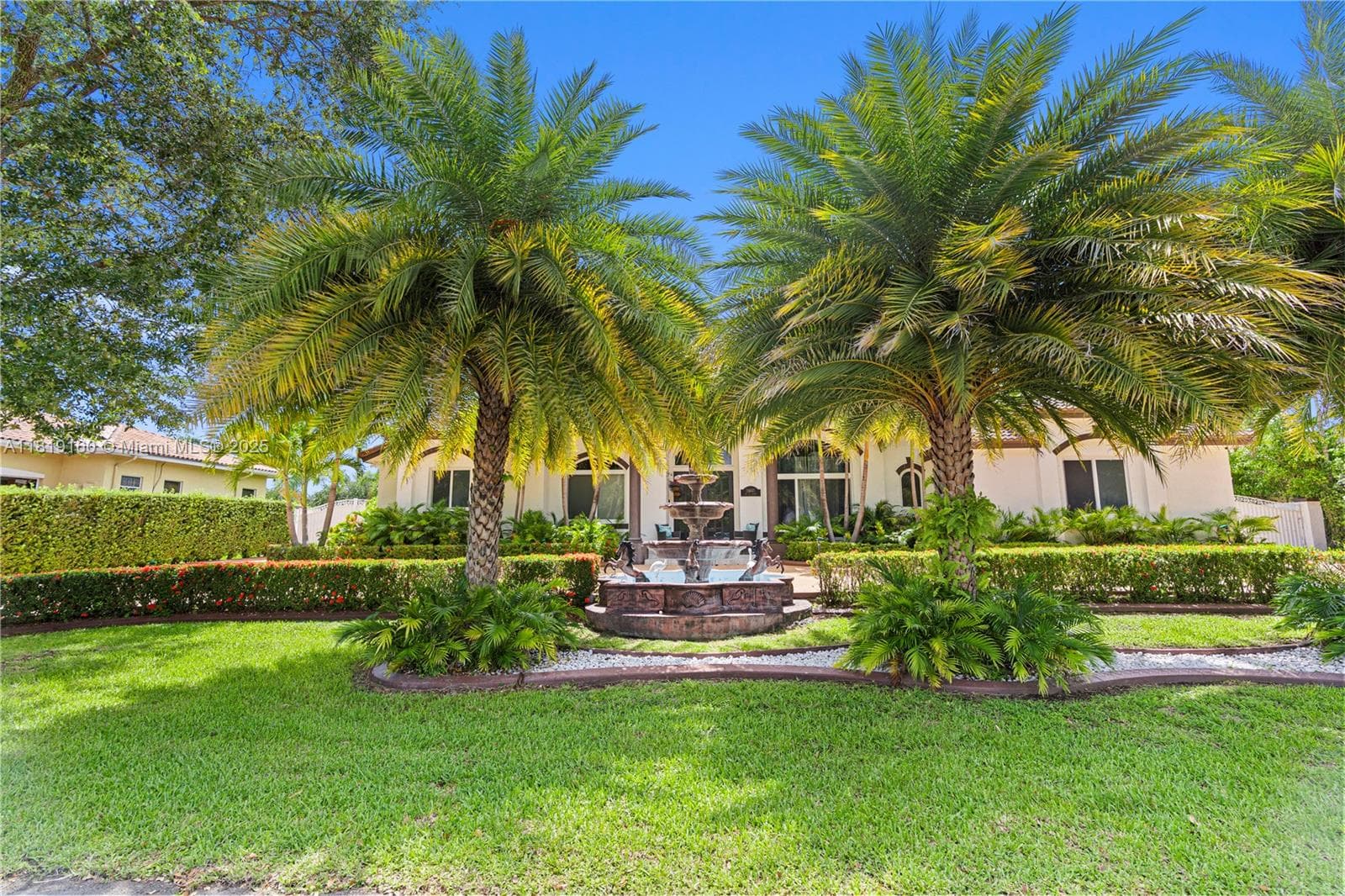 16601 SW 87th Ct photo 3