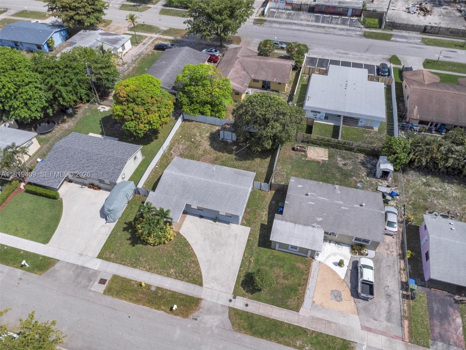 2771 NW 25th St photo 4