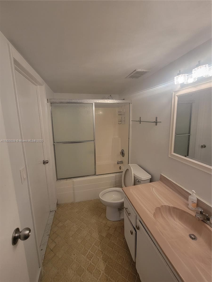 SAILBOAT CAY CONDO · #506 in North Miami - Photo 10