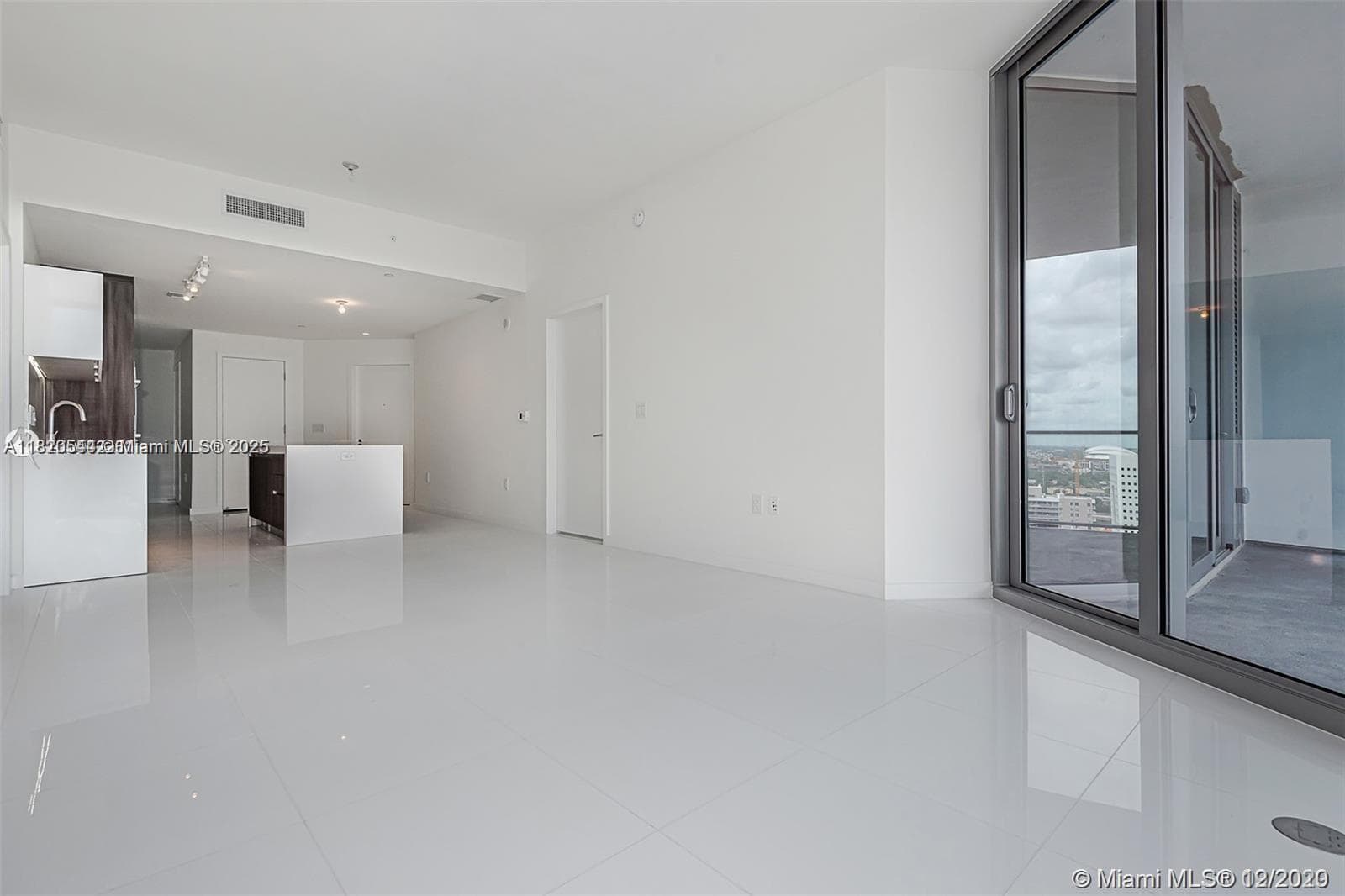 Paramount Miami Worldcenter · #1608 in Miami - Photo 5