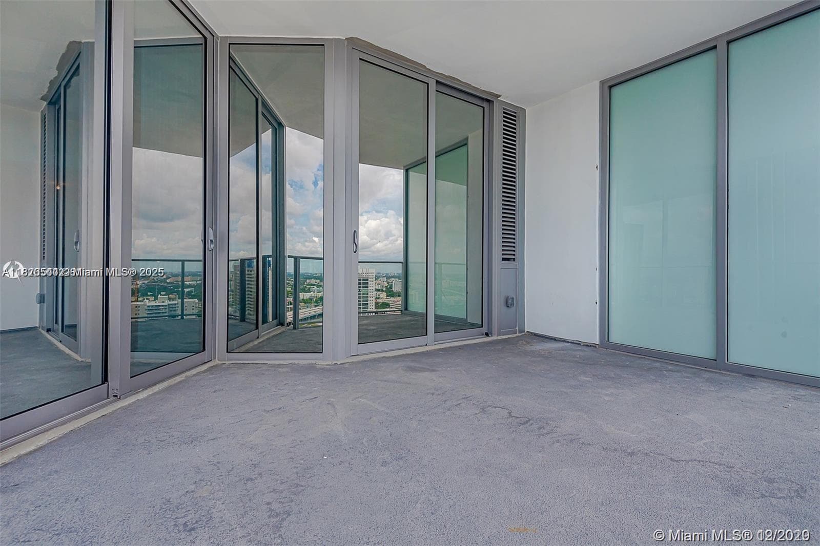 Paramount Miami Worldcenter · #1608 in Miami - Photo 11
