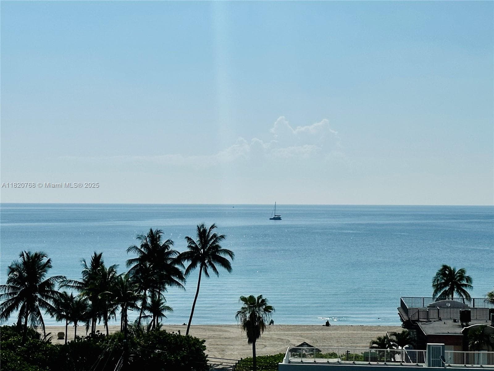 STRATFORD TOWERS CONDO · #803 in Hollywood - Photo 2