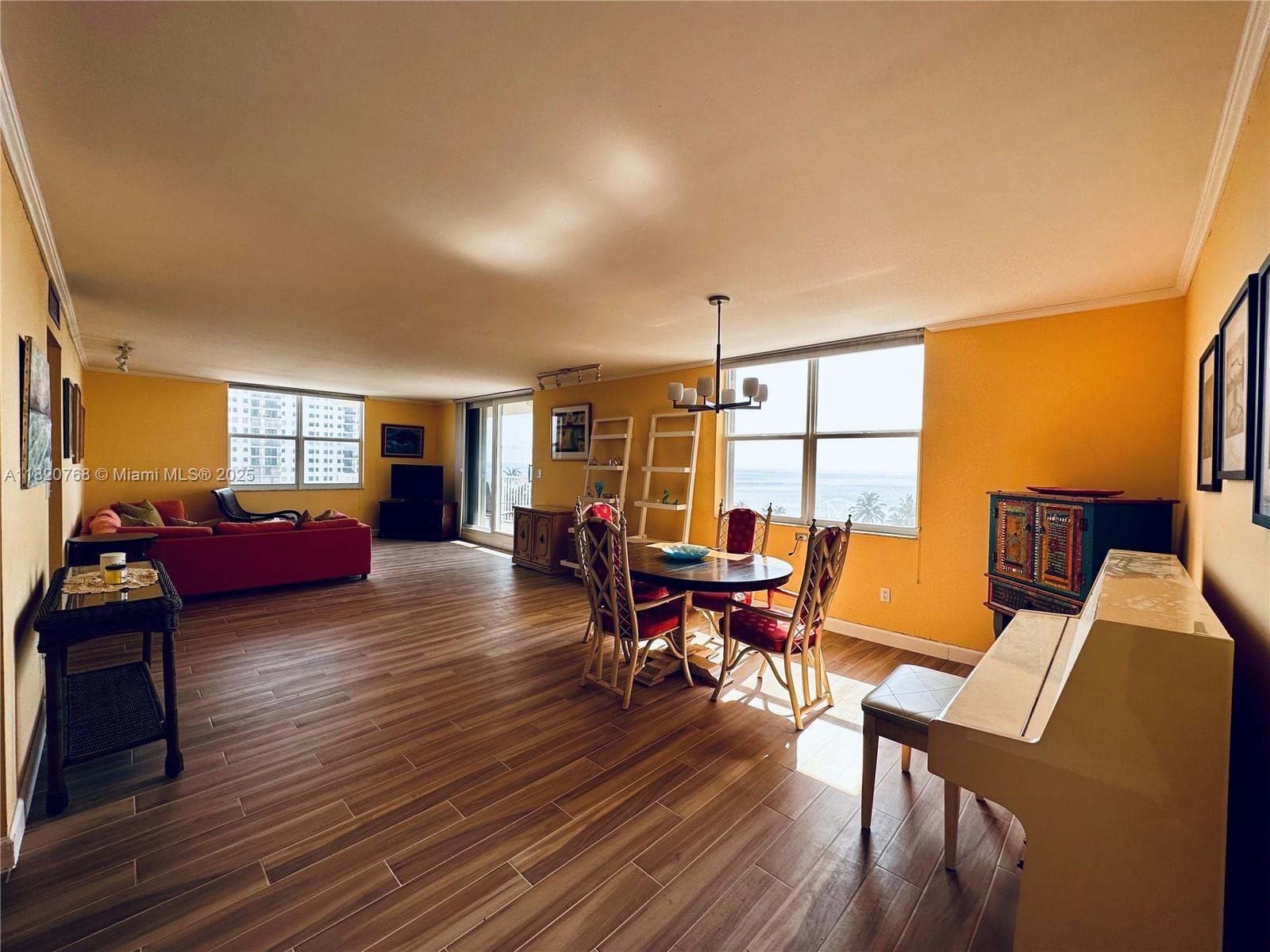 STRATFORD TOWERS CONDO · #803 in Hollywood - Photo 9