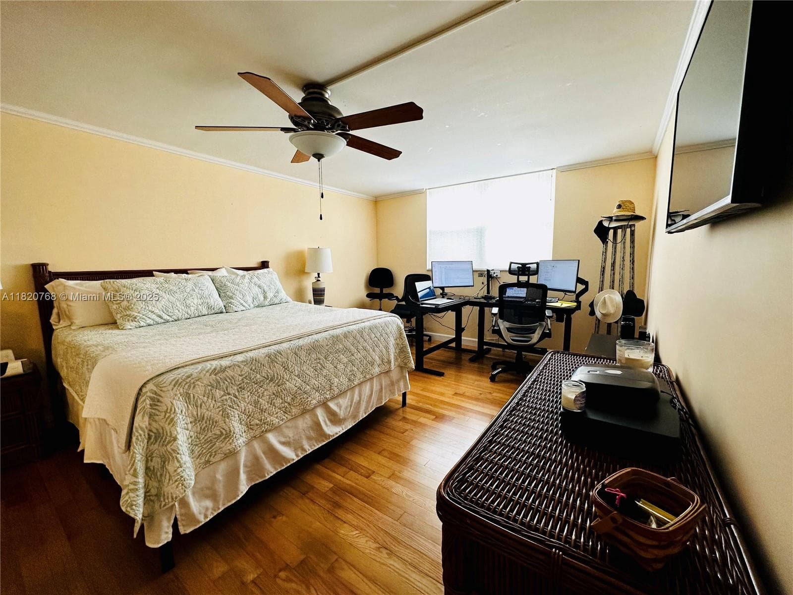 STRATFORD TOWERS CONDO · #803 in Hollywood - Photo 14