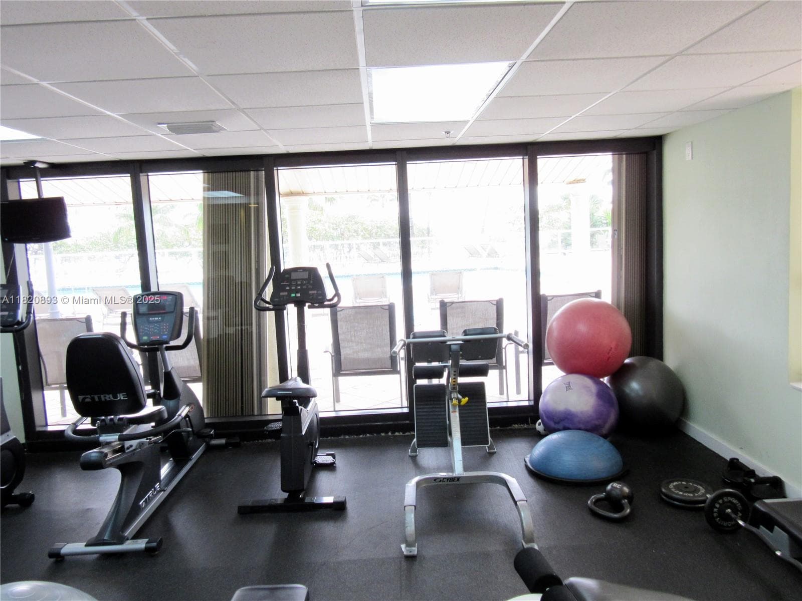 THE PLAZA OF BAL HARBOUR · #321 in Bal Harbour - Photo 16