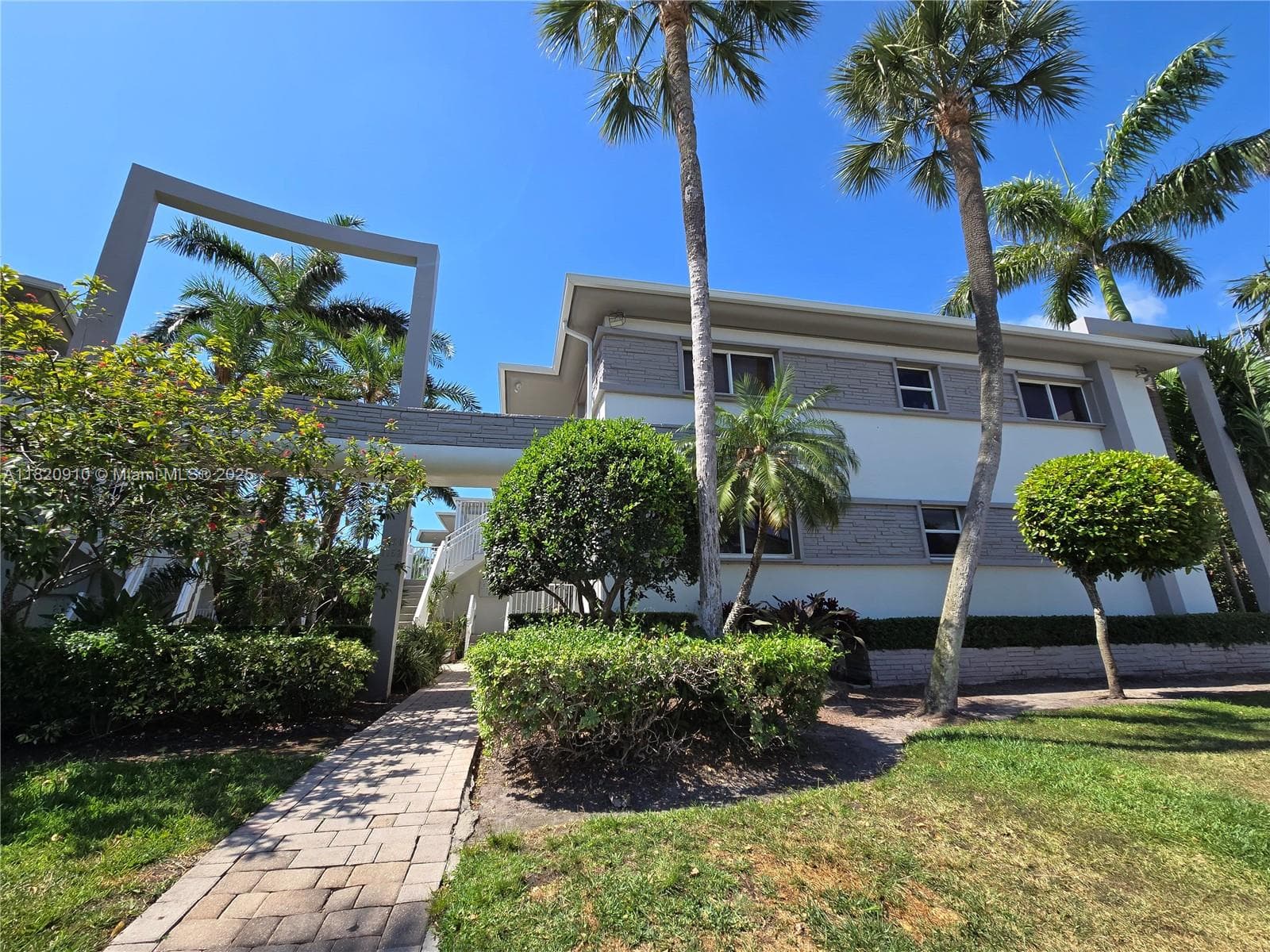 EVENING STAR CONDO · #28 in Bay Harbor Islands - Photo 26