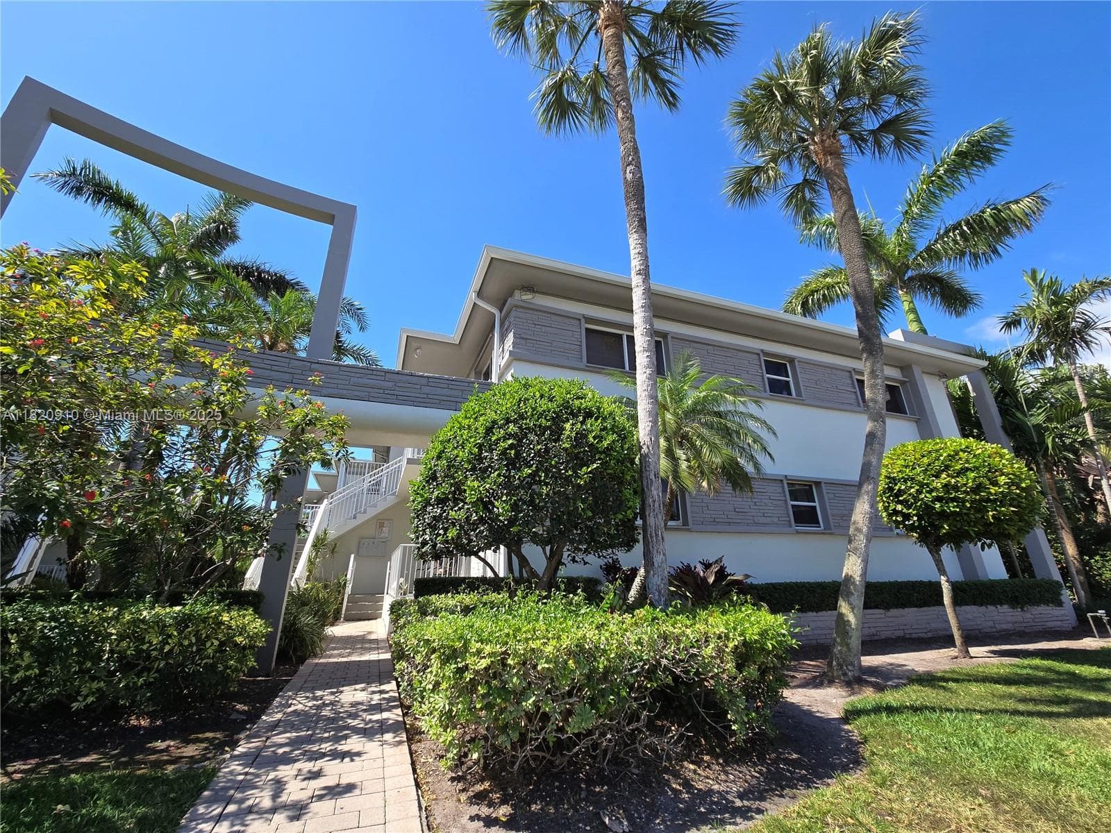 EVENING STAR CONDO · #28 in Bay Harbor Islands - Photo 28