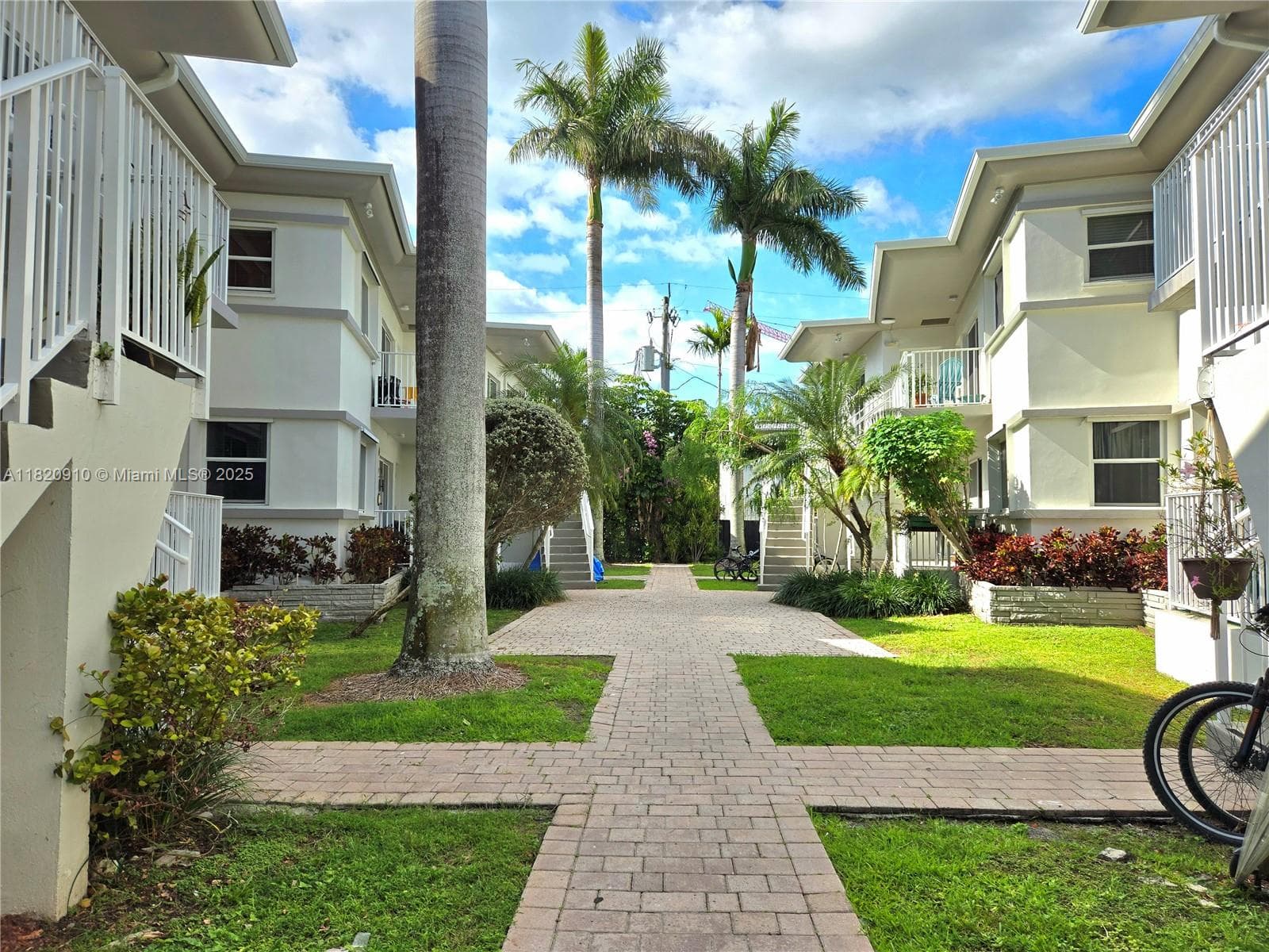 EVENING STAR CONDO · #28 in Bay Harbor Islands - Photo 25