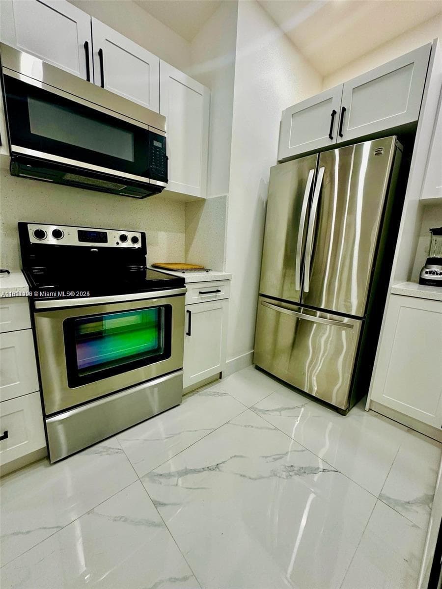 Kitchen 3