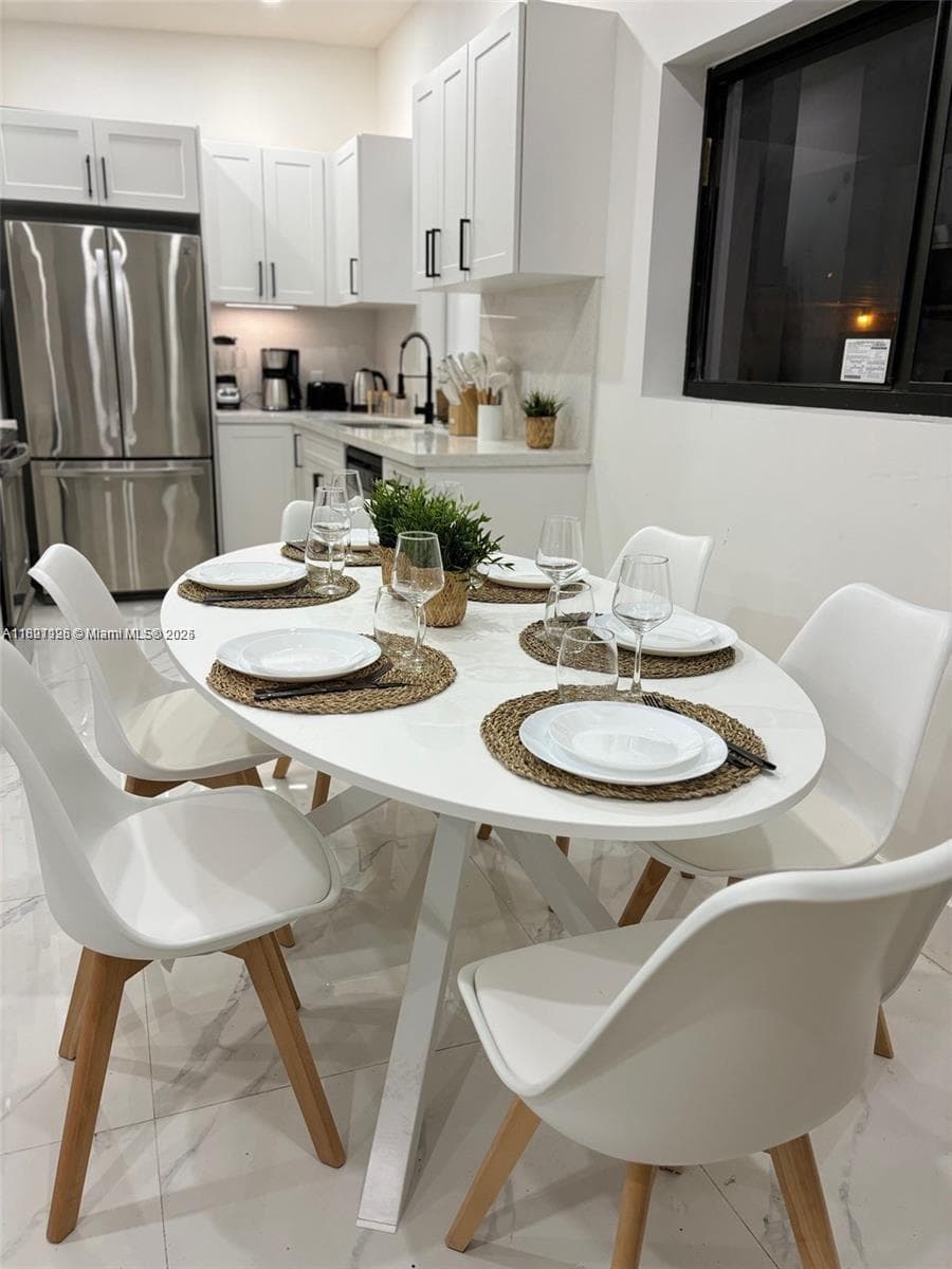 Kitchen 2
