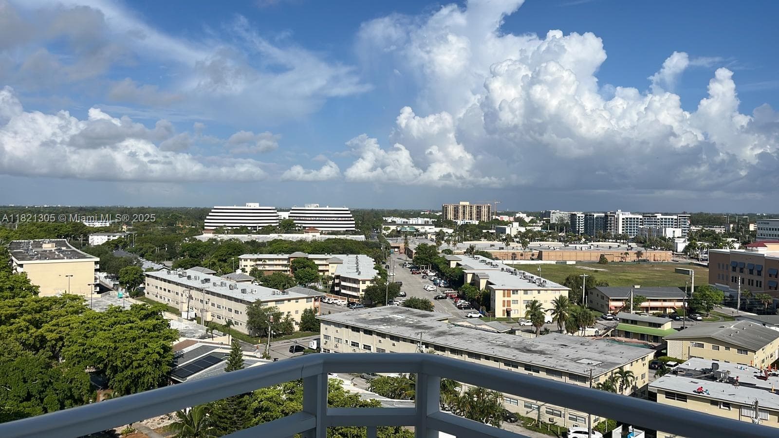 BAYVIEW TOWERS CONDO SOUT · #A1108 in North Miami - Photo 2