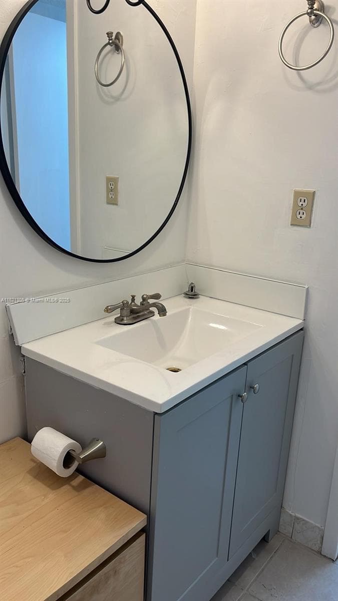 BAYVIEW TOWERS CONDO SOUT · #A1108 in North Miami - Photo 17