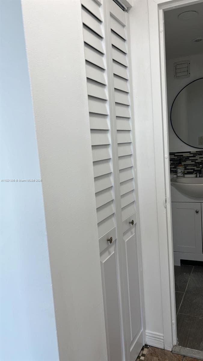 BAYVIEW TOWERS CONDO SOUT · #A1108 in North Miami - Photo 12