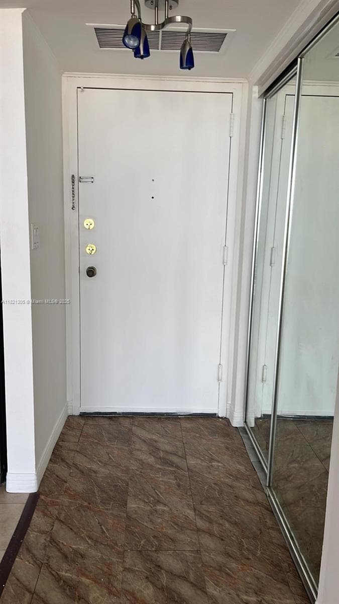 BAYVIEW TOWERS CONDO SOUT · #A1108 in North Miami - Photo 9