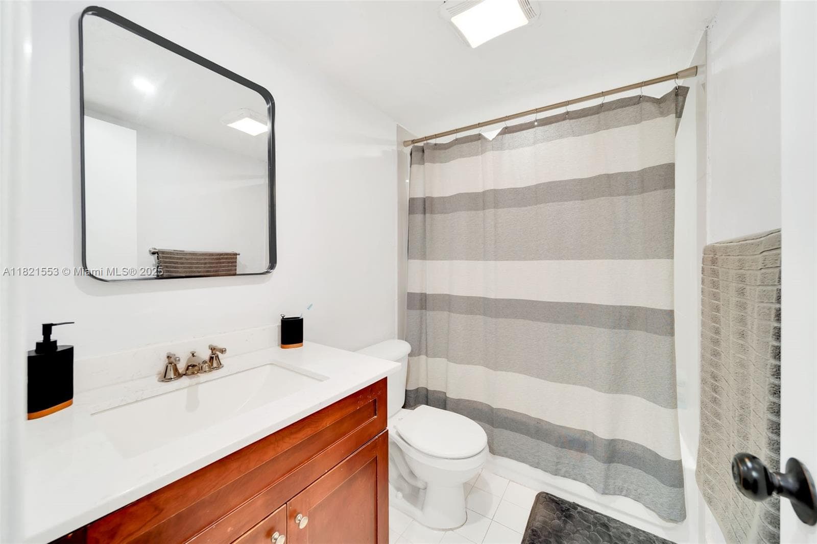 DADELAND GROVE CONDO · #A303 in Pinecrest - Photo 17