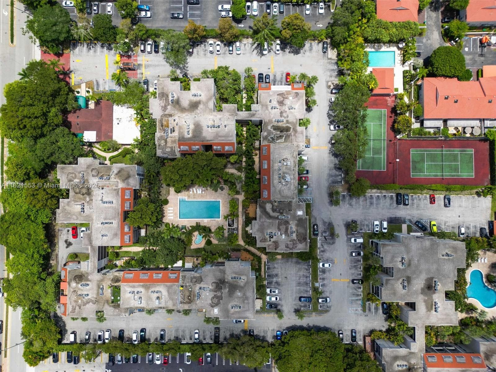 DADELAND GROVE CONDO · #A303 in Pinecrest - Photo 30