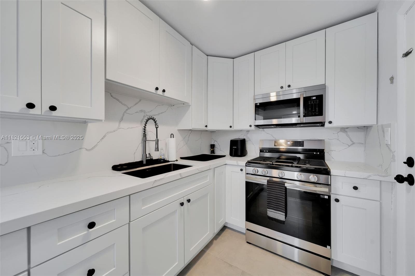 DADELAND GROVE CONDO · #A303 in Pinecrest - Photo 10