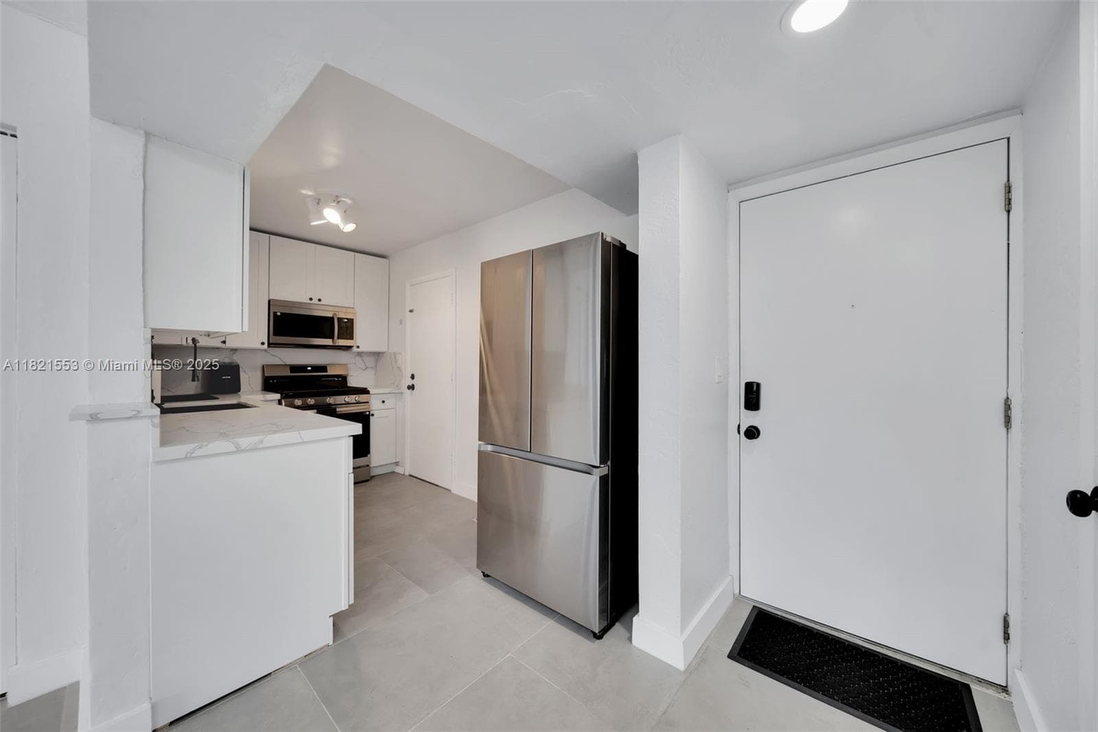 DADELAND GROVE CONDO · #A303 in Pinecrest - Photo 8