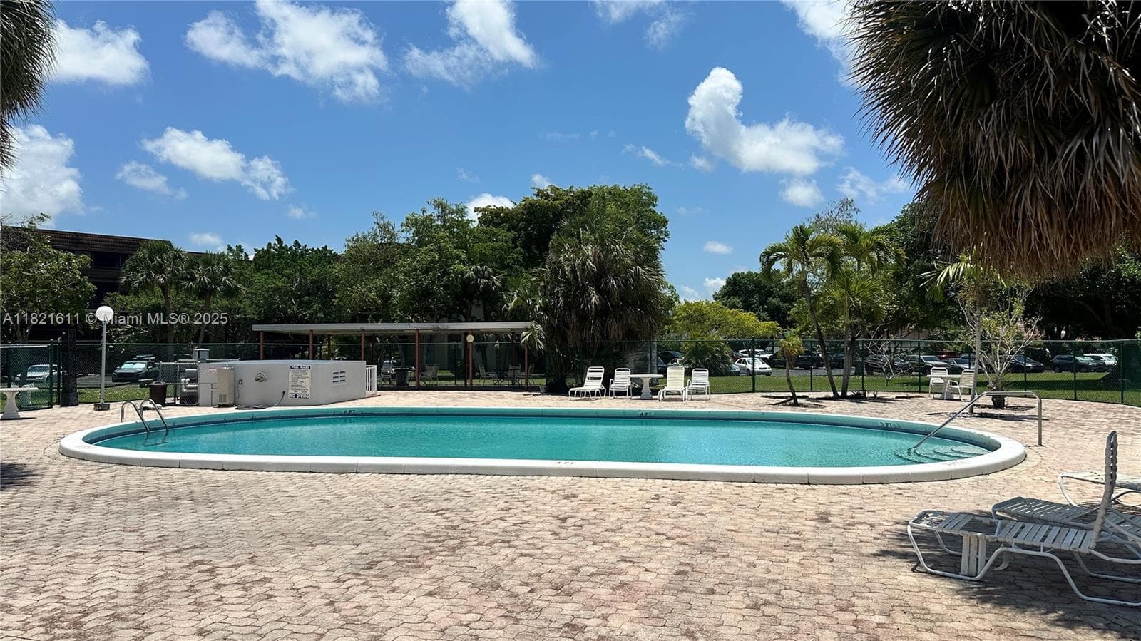 ROYAL OAKS CONDO · #115 in Miami - Photo 10