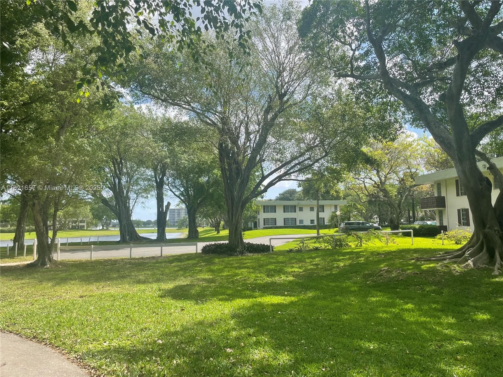 PALM AIR FAIRWAYS · #213 in Pompano Beach - Photo 43
