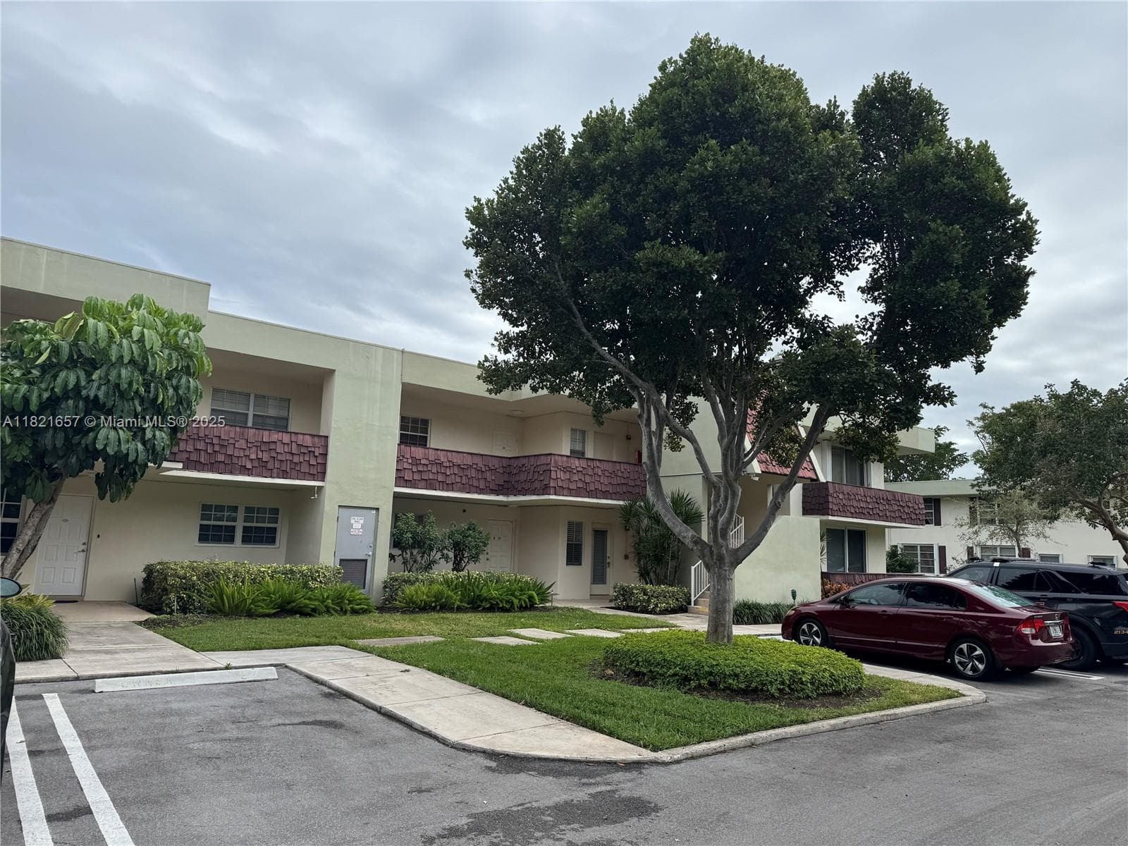 PALM AIR FAIRWAYS · #213 in Pompano Beach - Photo 41