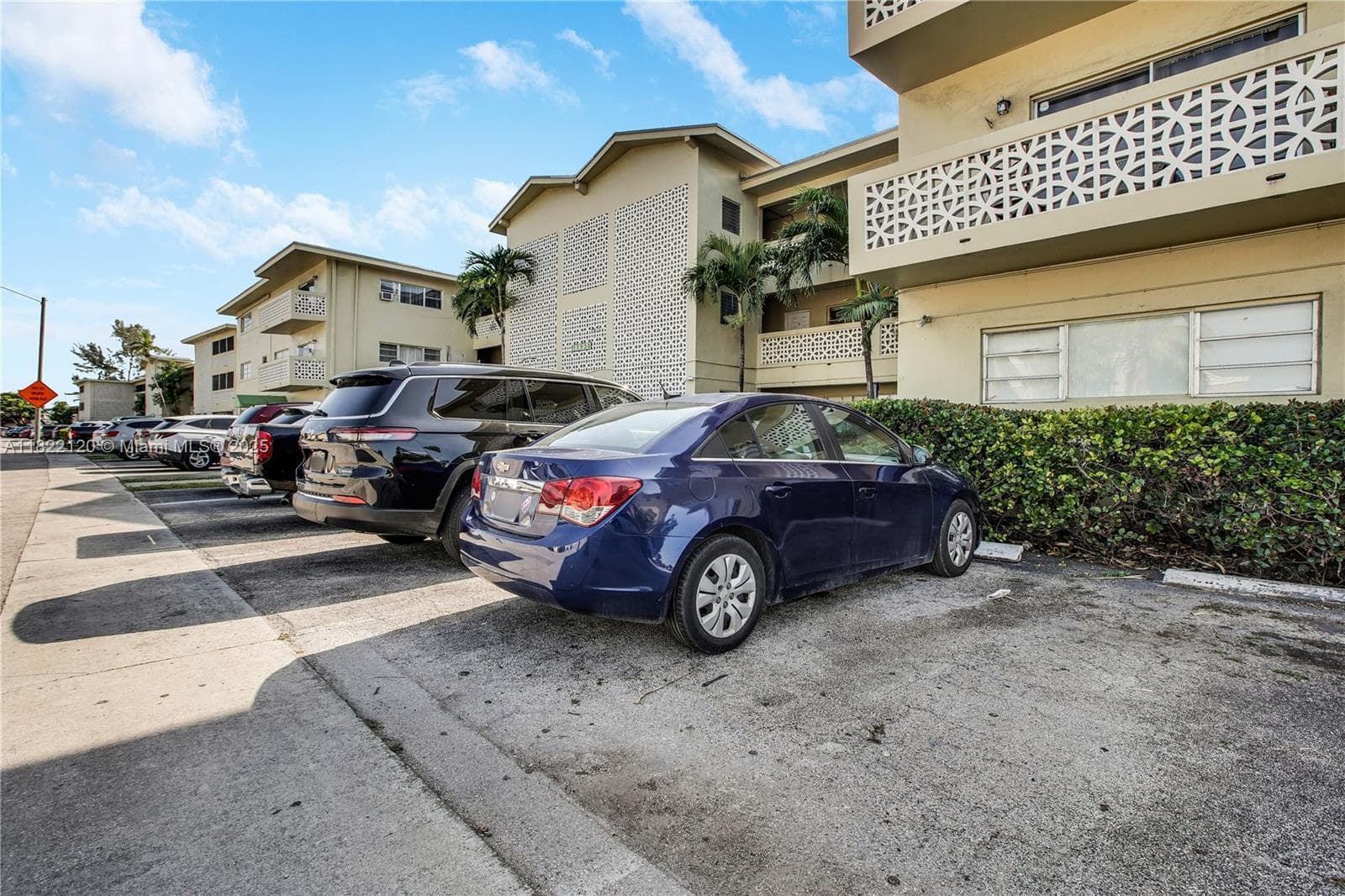 SANS SOUCI CONDO · #7 in North Miami - Photo 20