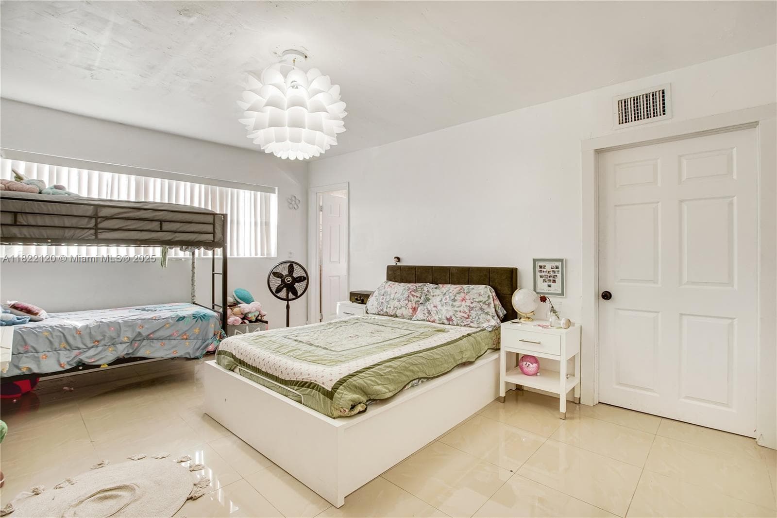 SANS SOUCI CONDO · #7 in North Miami - Photo 14
