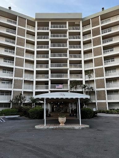 PALM-AIRE COUNTRY CLUB · #807 in Pompano Beach - Photo 1