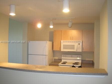 SOLE AT FORT LAUDERDALE C · #410 in Fort Lauderdale - Photo 4