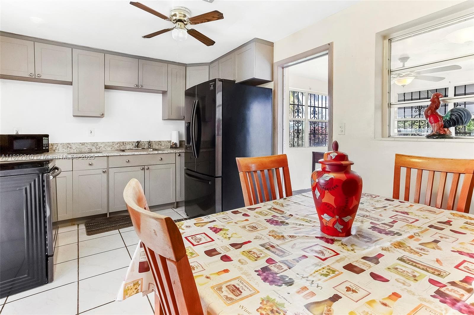 1311 SW 33rd Ter photo 14