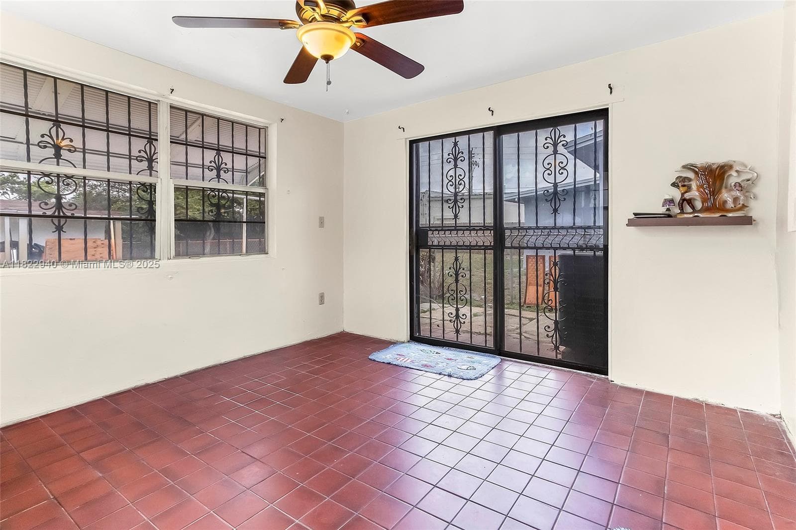 1311 SW 33rd Ter photo 18