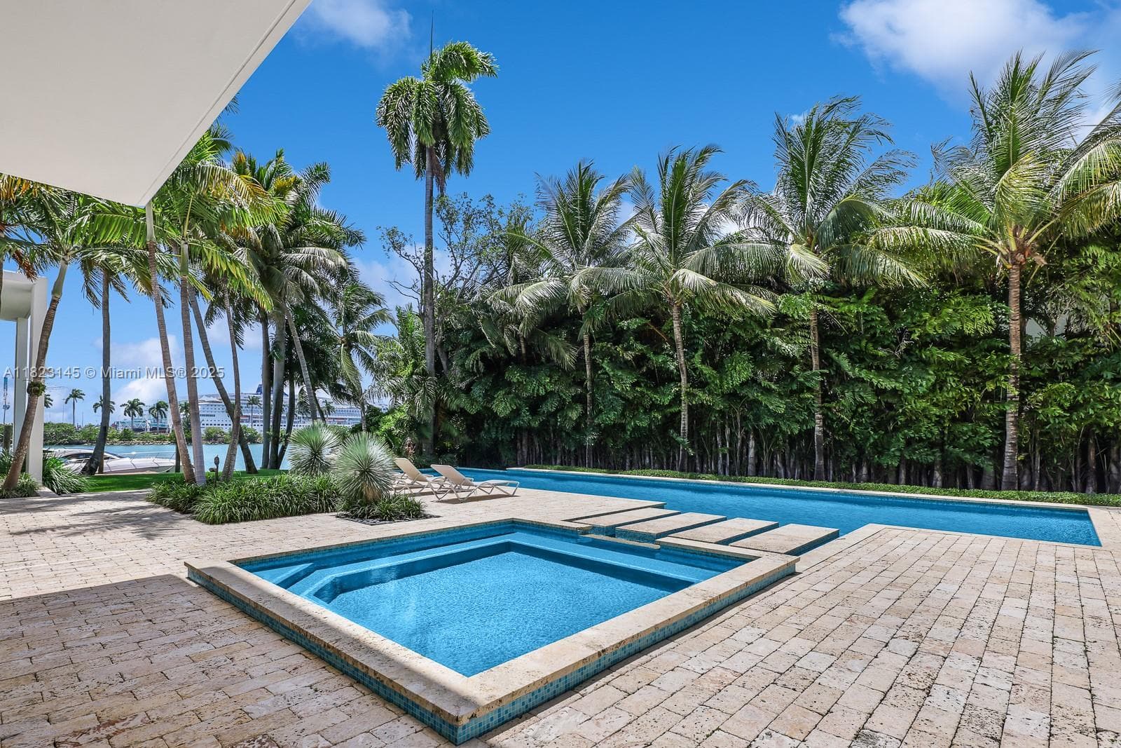 30 Palm Ave photo 62