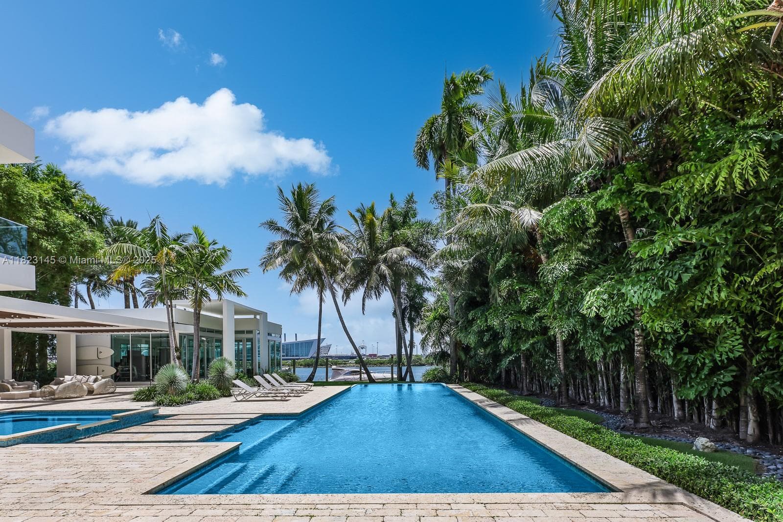 30 Palm Ave photo 61