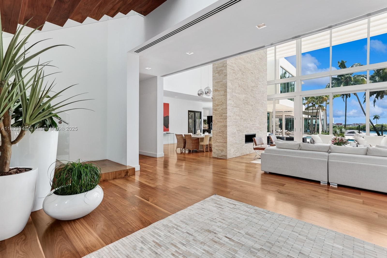 30 Palm Ave photo 39