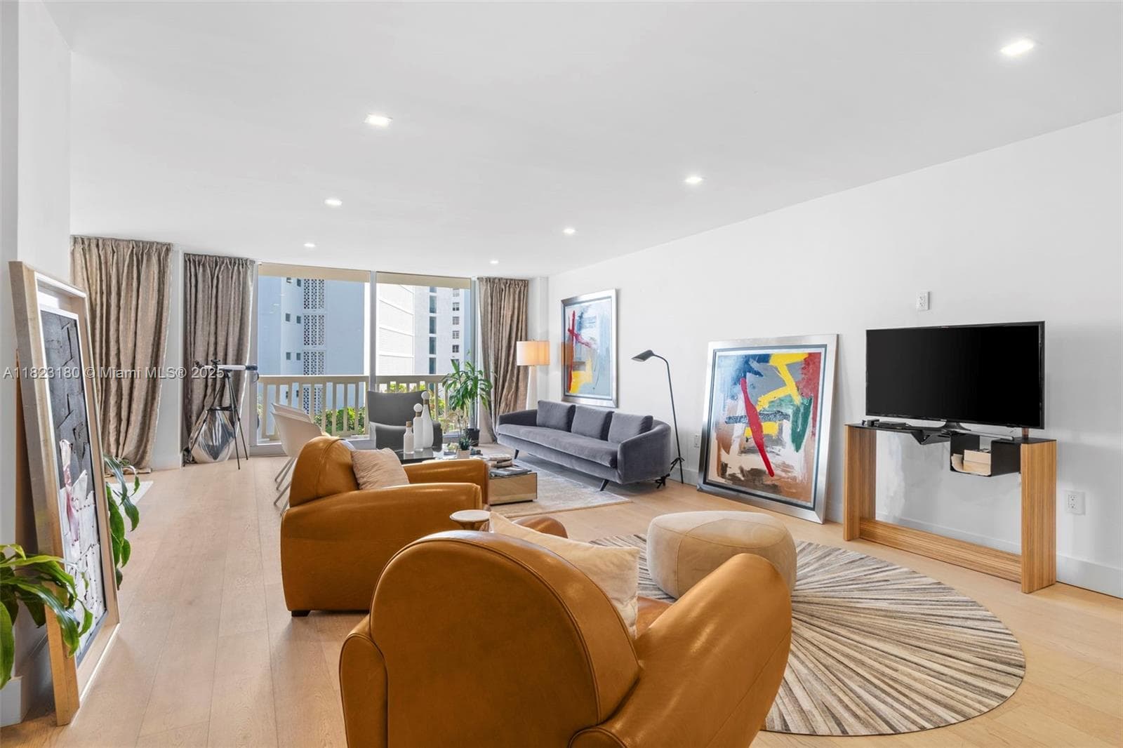 CARAVELLE CONDO · #4D in Bay Harbor Islands - Photo 8