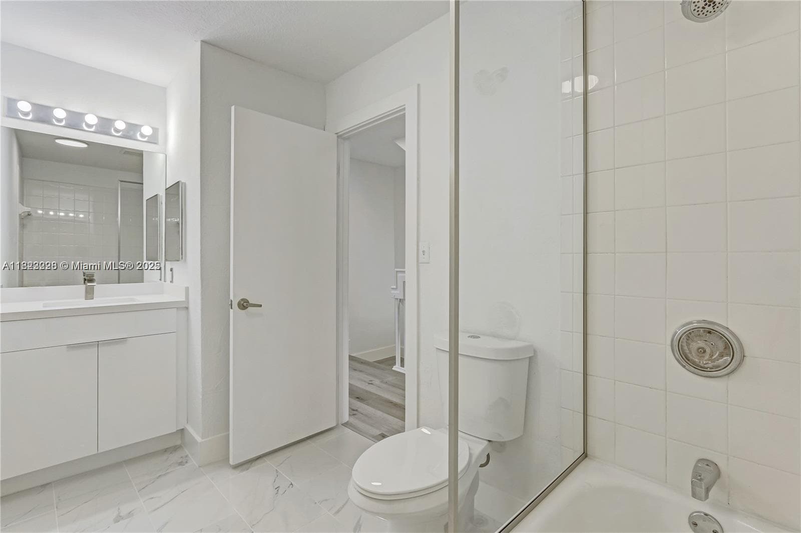 AQUA VISTA TOWNHOMES COND · #3-122 in North Miami Beach - Photo 7