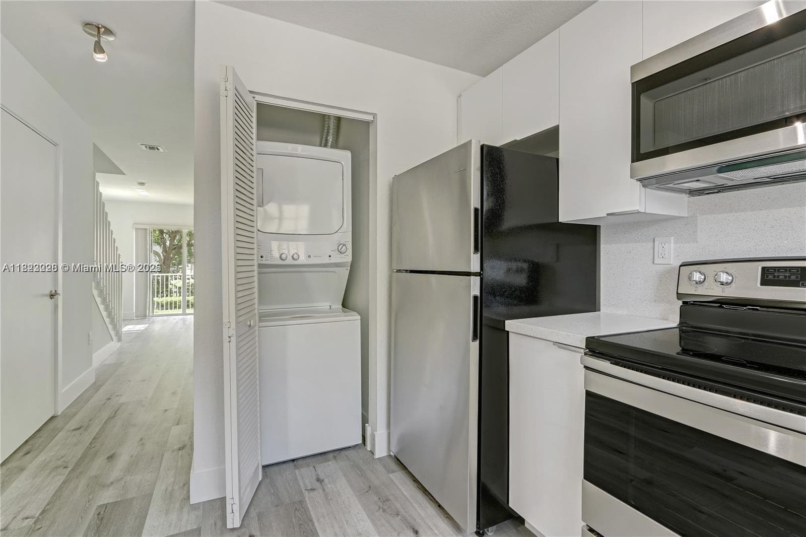 AQUA VISTA TOWNHOMES COND · #3-122 in North Miami Beach - Photo 3