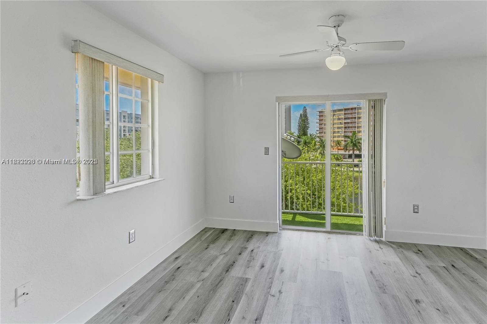 AQUA VISTA TOWNHOMES COND · #3-122 in North Miami Beach - Photo 9
