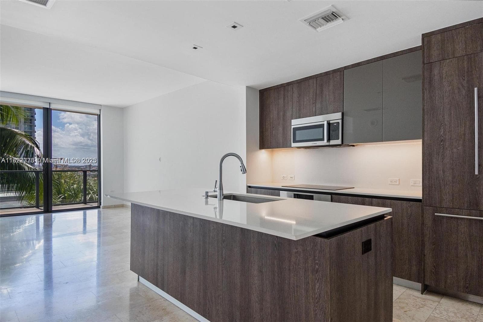 Reach Brickell City Centre · #806 in Miami - Photo 3